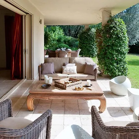 Porto-vecchio Sleeps 8 With Pool Air Con And Wifi Villa *
